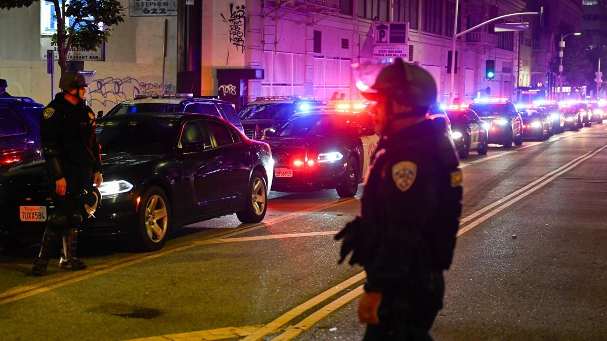Los Angeles'ta ksmi sokaa kma yasa! 700 Deniz Piyadesi blgeye gnderildi
