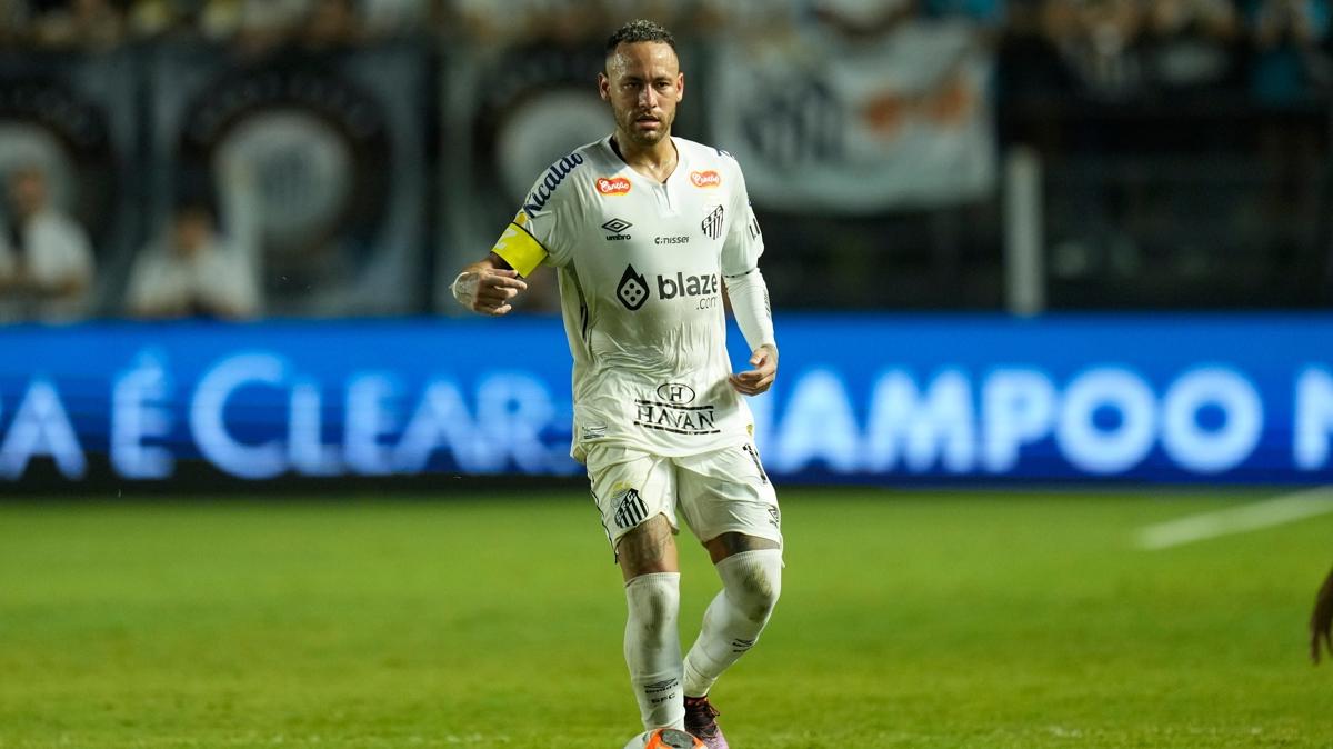 Neymar: Santos benim evim ve hikayemiz asla ayrlmayacak