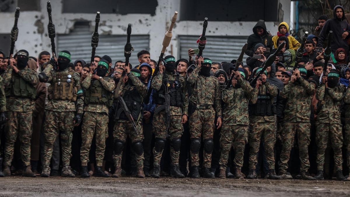 Hamas'tan srail'in DEA'na ar darbe! Gazze'de 50 ete yesi ldrld