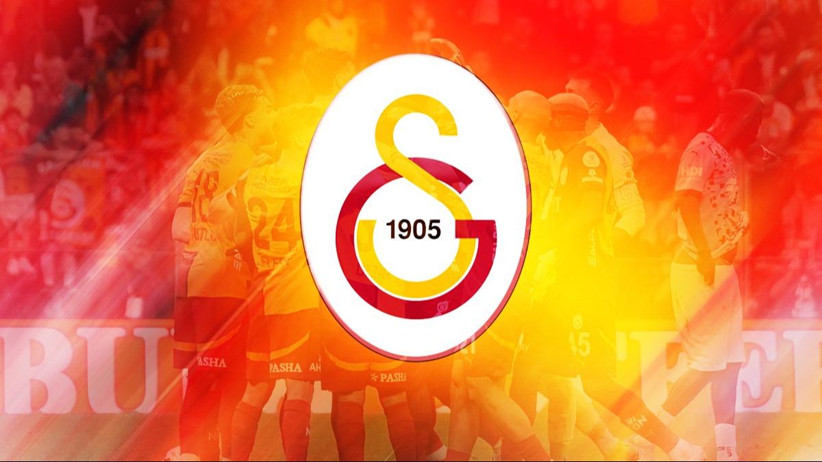 Galatasaray'da 6 futbolcuyla yollar ayrlabilir! te listedeki isimler...