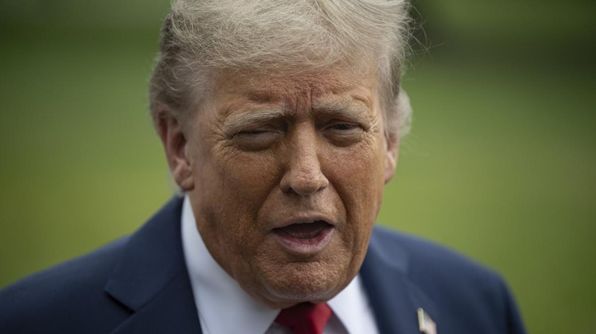 Trump, srail'in ran'a ynelik saldrlarnn yavalamayacan syledi 