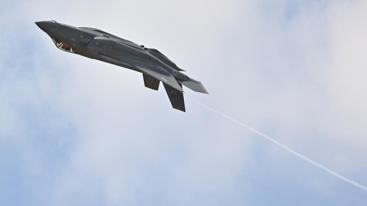 srail'in F-35'lerine darbe... Bir tanesi daha drld!