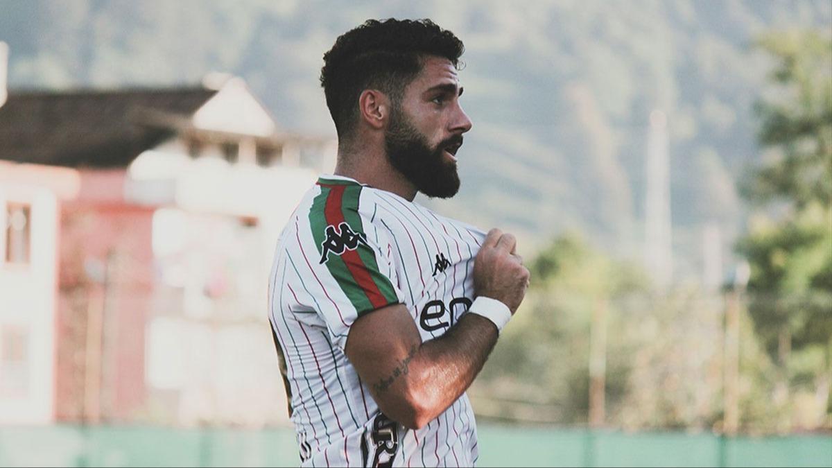Karyaka'da ayrlk! Enes Nalbantolu ile yollar ayrld