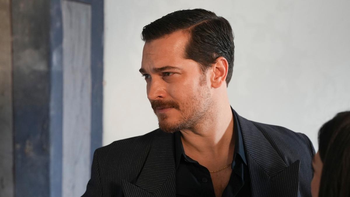 aatay Ulusoy'dan srpriz hamle... ifte vatandalk iin bavurdu