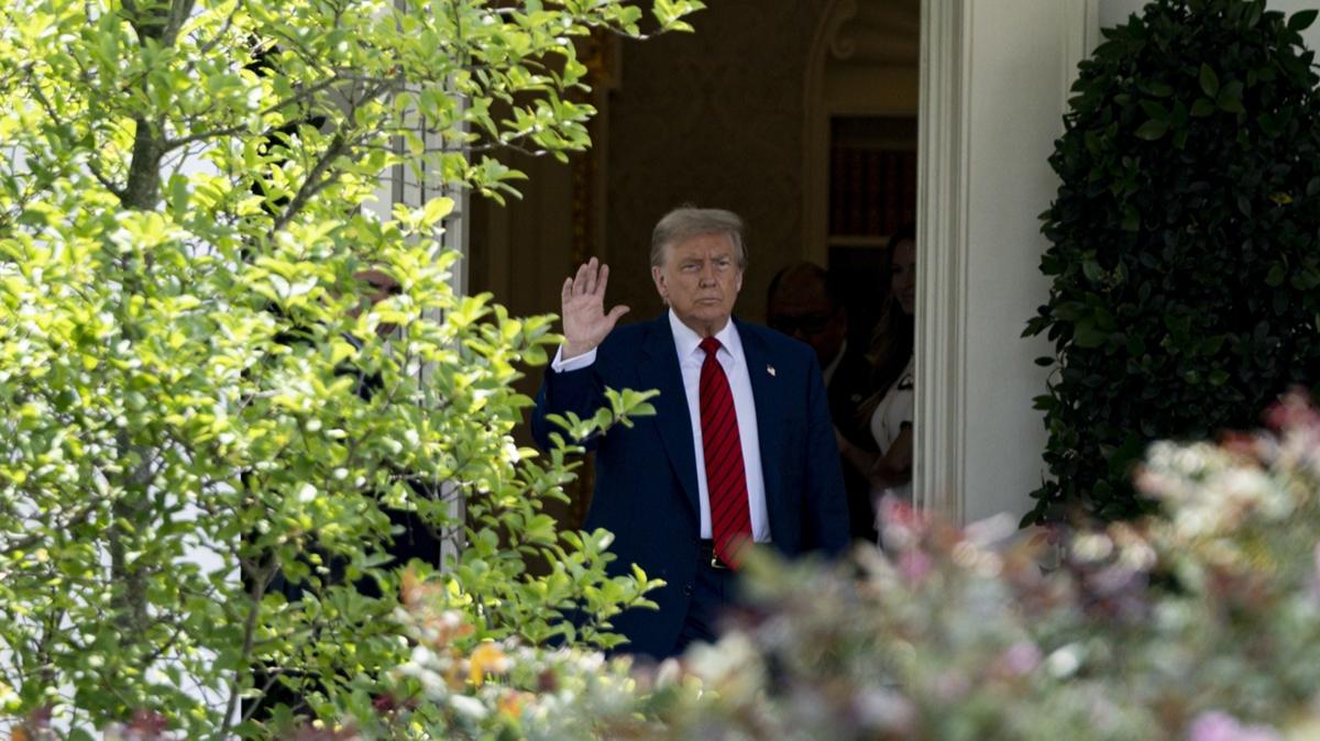 Trump, Fed Bakan Powell' ''kovma'' konusundaki fikrini deitirmek zorunda kalabileceini belirtti 
