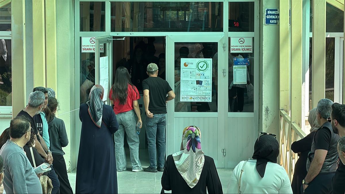 Belgeleri karıştırınca bir yılından oldu