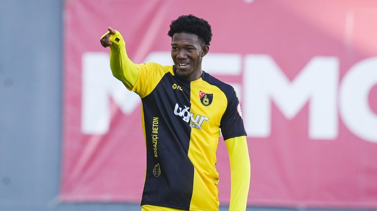 Gaoussou Diarra Feyenoord'a doru