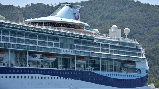 Marella Discovery 2 ile Marmaris'e binlerce turist geldi
