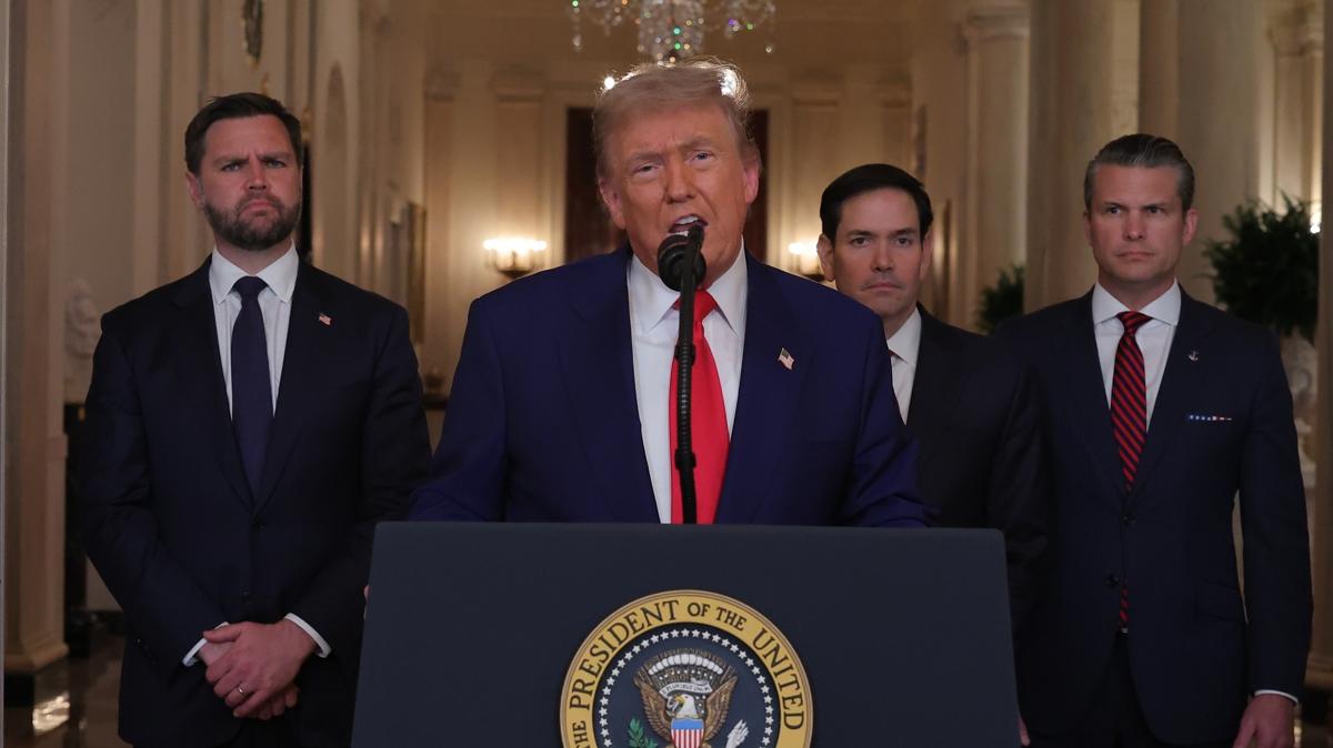 Trump'tan ran aklamas... ''Vurulan tesisler tamamen ykld''