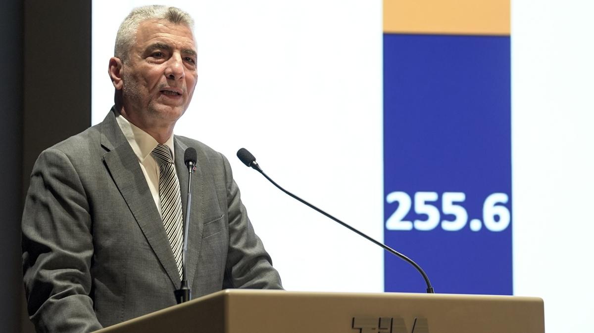 Bakan Bolat: Trkiye olarak geen yl 377 milyar dolar toplam mal ve hizmet ihracat geliri kazandk