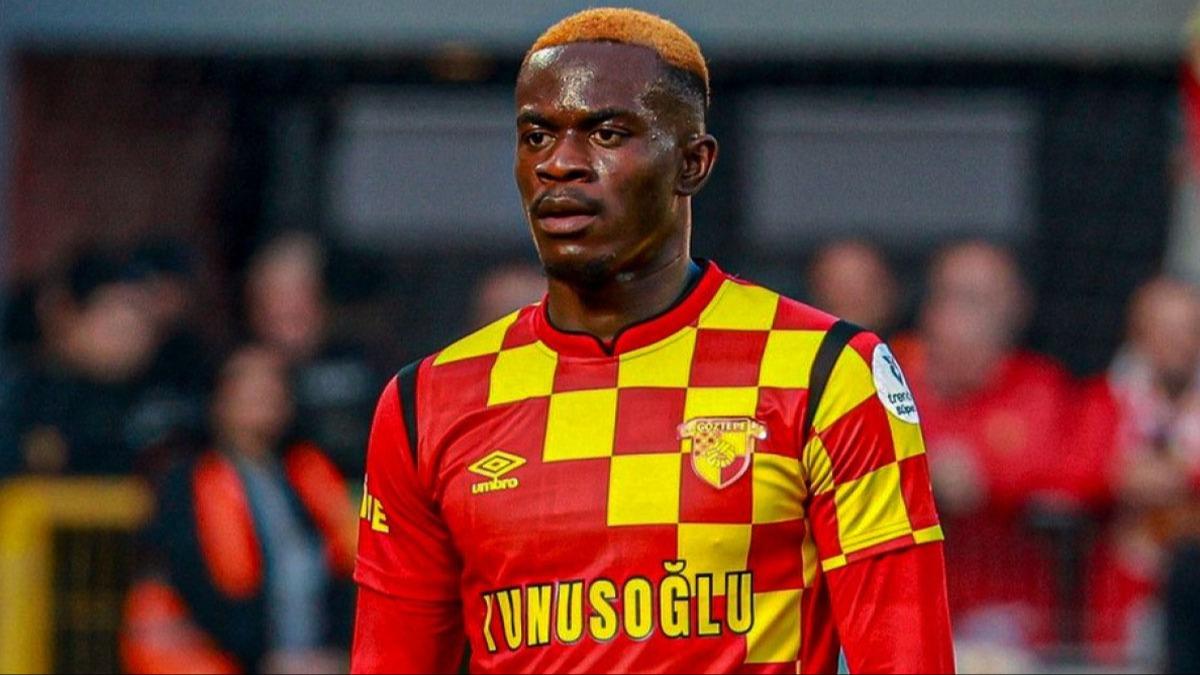 Gztepe, Anthony Dennis iin Anderlecht'in teklifini yetersiz bularak reddetti