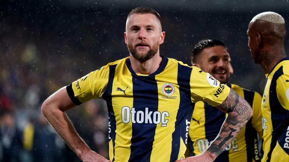 talyan basn mjdeyi verdi! Fenerbahe'de Skriniar gelimesi