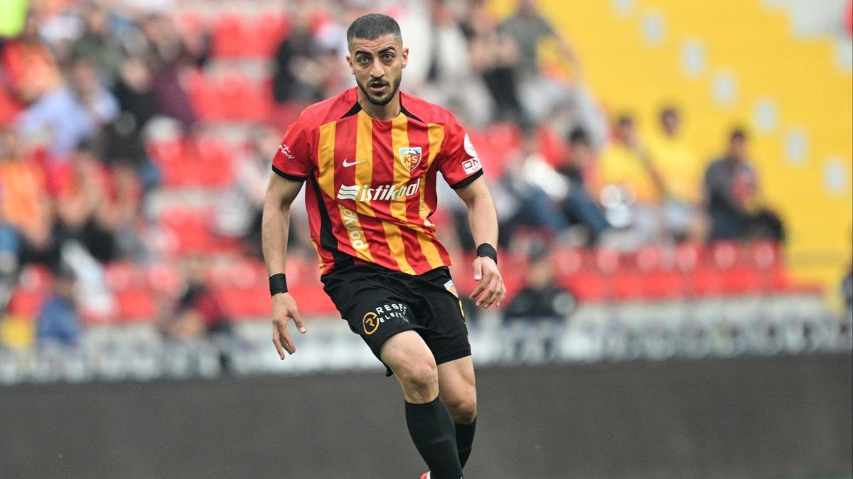 Kayserispor, Hosseini ile szleme yeniledi
