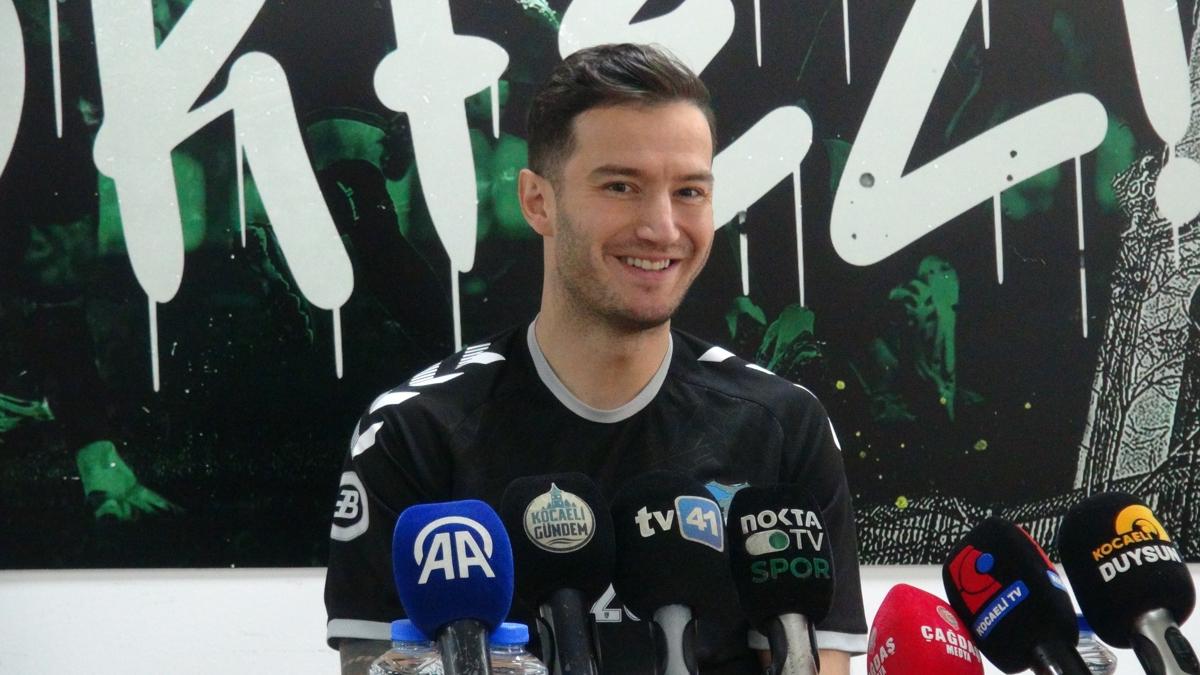 Oğulcan Çağlayan, Kocaelispor'da kalıyor