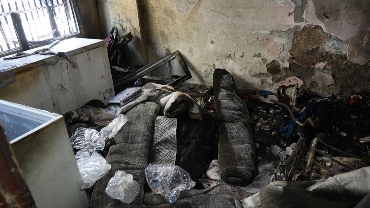 Adana'da hara deheti: 3 ocuklu ailenin evi kundakland