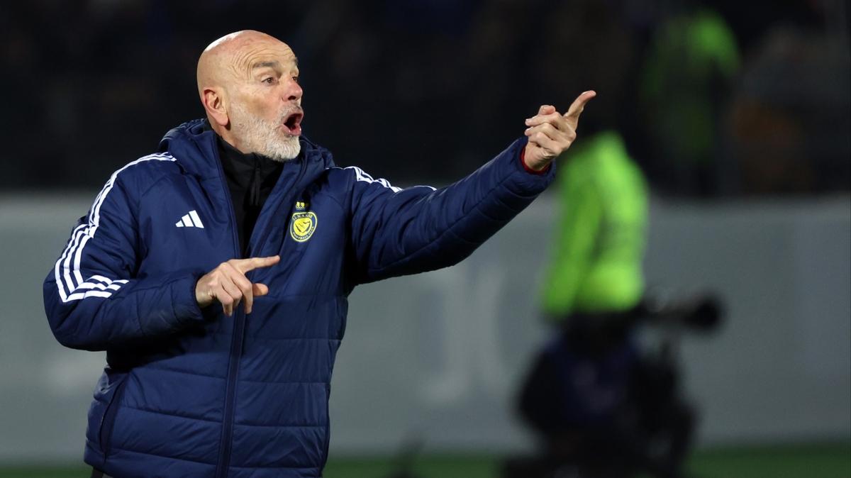 Al Nassr, Stefano Pioli ile yollar ayrd