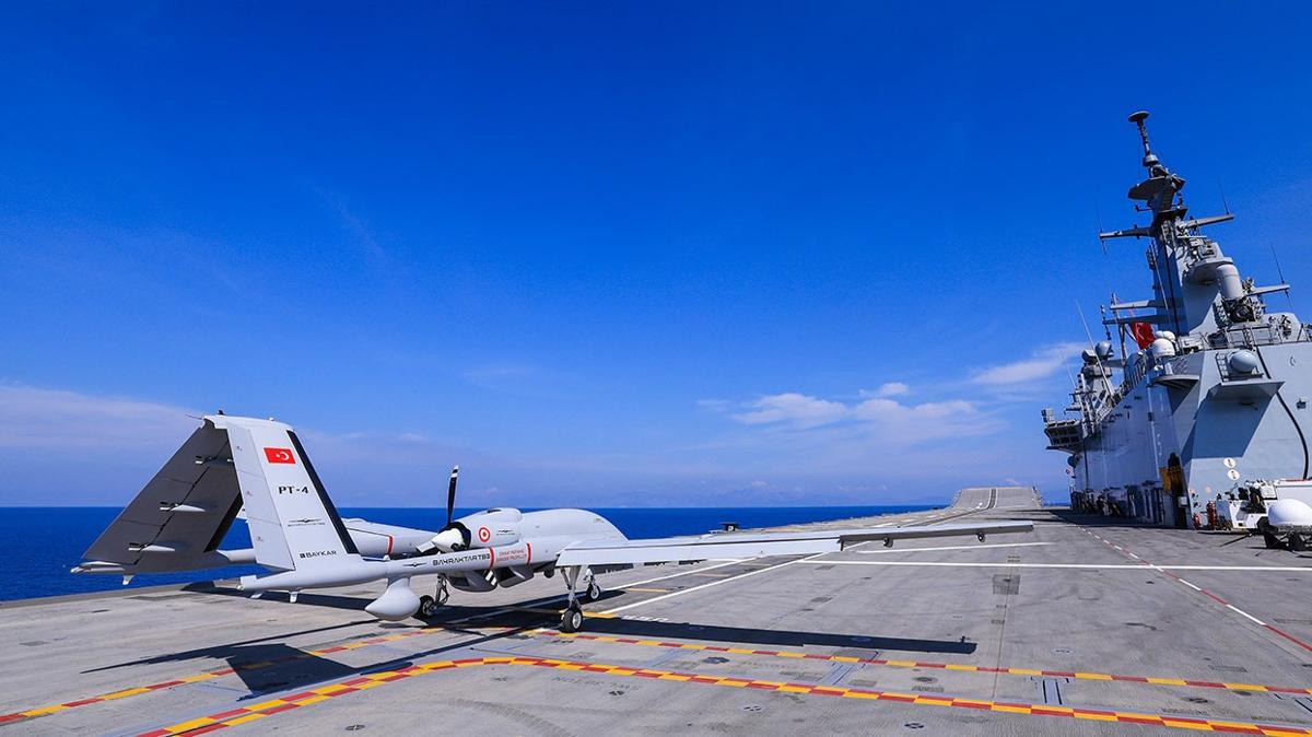 Bayraktar TB3 yapay zekayla kanatland... TCG Anadolu'da 129 sorti