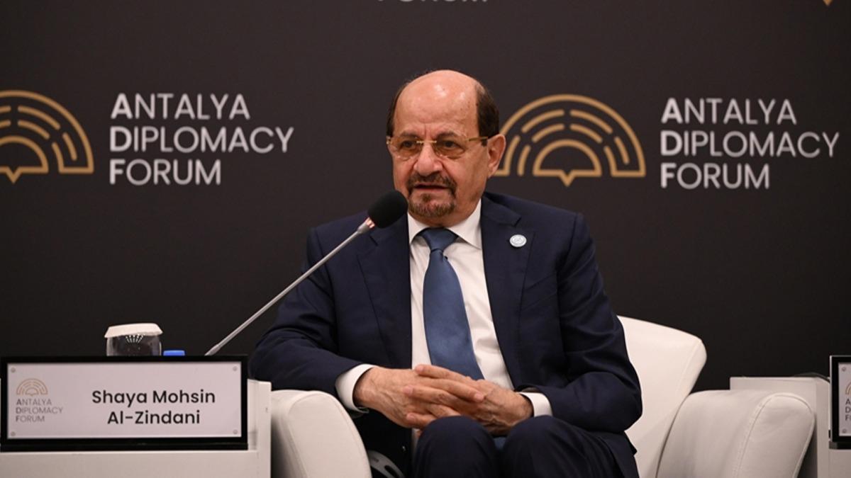 10 yldr savan iindeler! Zindani: Trkiye'nin pozisyonunu takdirle karlyoruz