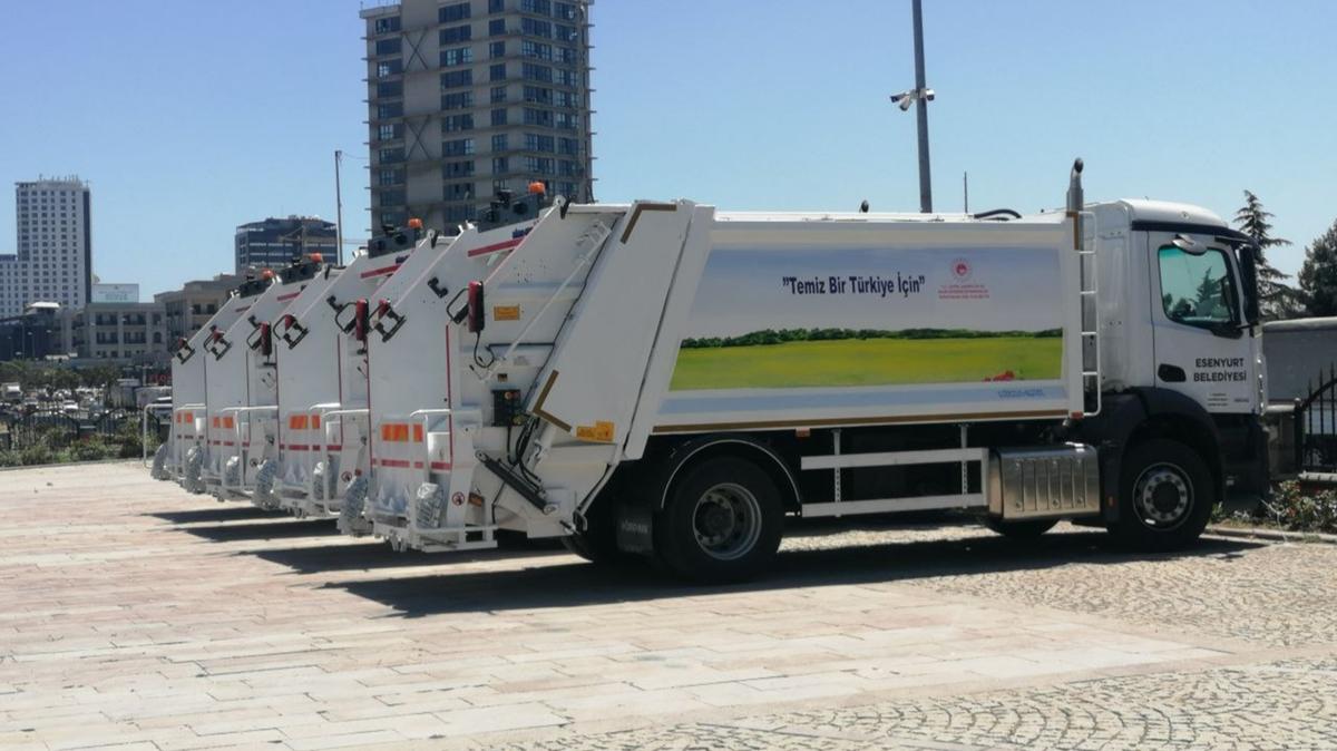 evre, ehircilik ve klim Deiiklii Bakanlndan Esenyurt Belediyesine hibe temizlik aralar gnderildi