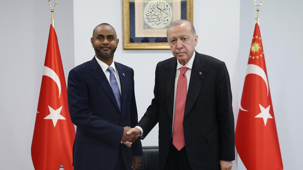 Cumhurbakan Erdoan, Somalili Bakan Nur'u kabul etti