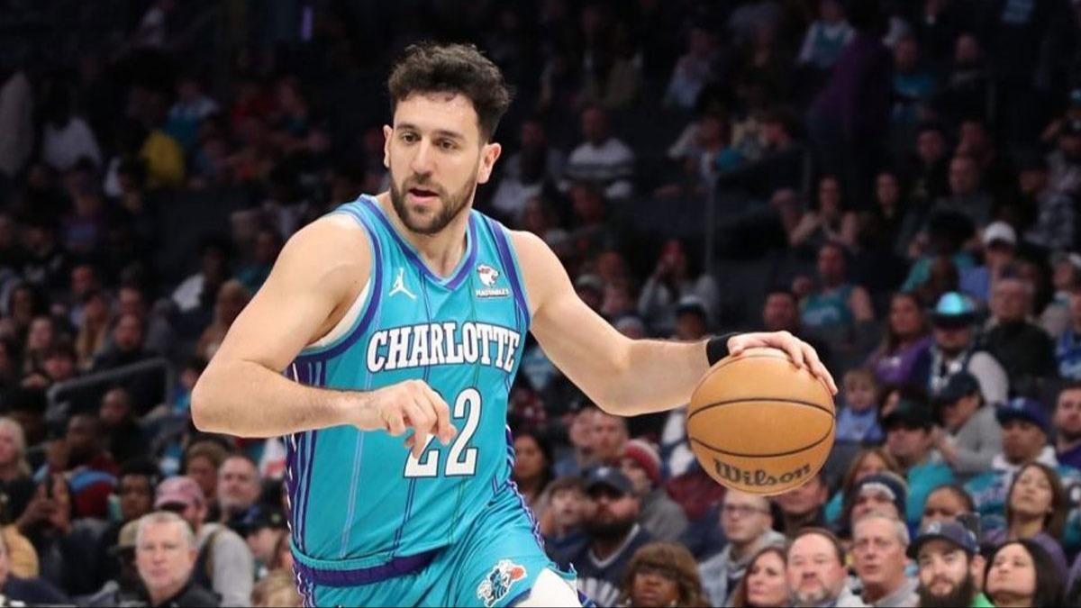 Vasilije Micic, Charlotte Hornets'a geri dnd