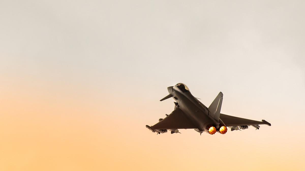 kili grmeler sreci hzlandrd: Trkiye'ye Eurofighter yolu ald 