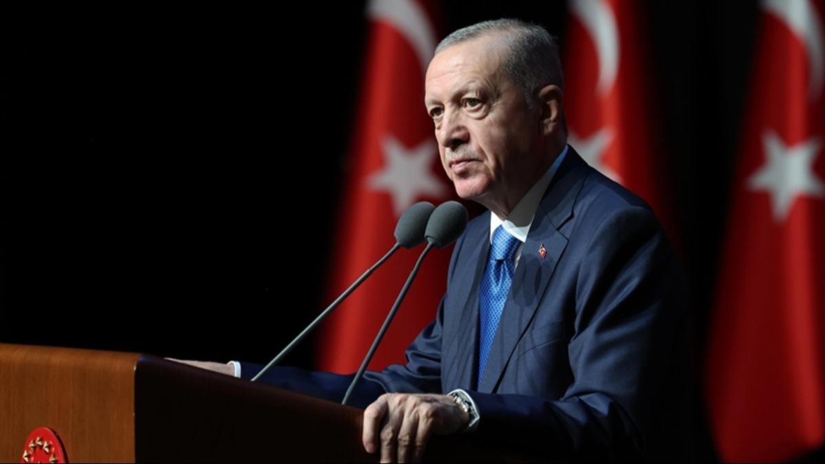 Cumhurbakan Erdoan, Trk Kara Kuvvetlerinin kurulu yl dnmn kutlad
