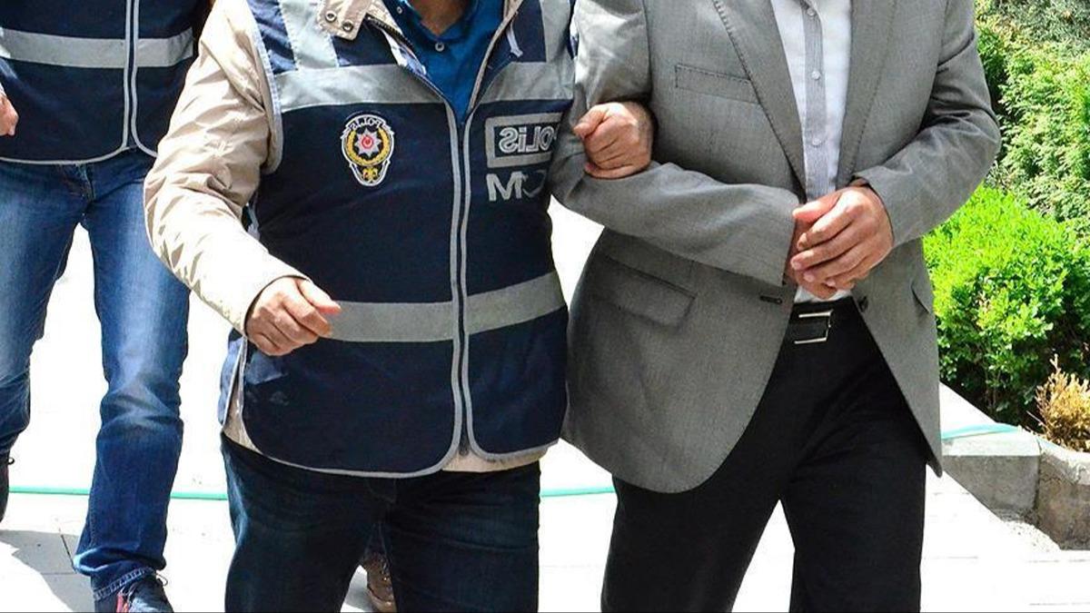 stanbul merkezli FET operasyonunda 10'u aktif emniyet personeli 13 pheli iin tutuklama talebi
