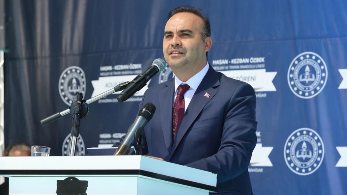 Bakan Kacr: Yaz Akademileri, 7'nci ve 8'inci snf rencilerimize kaplarn ayor