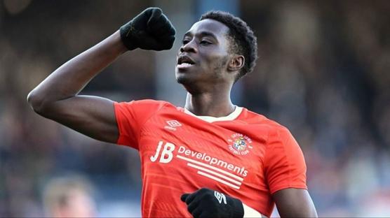Trabzonspor, Elijah Adebayo'nun peinde