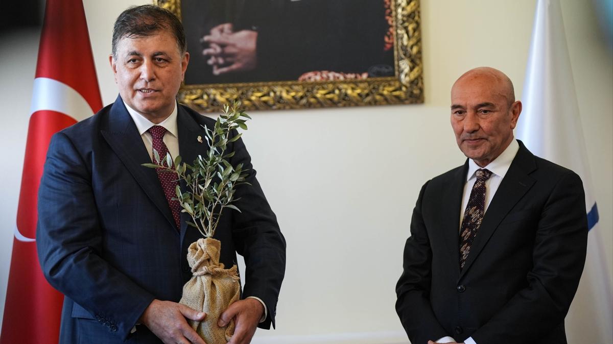 CHP'de zmir hesaplamas! Cemil Tugay, Tun Soyer'in fiini ekti
