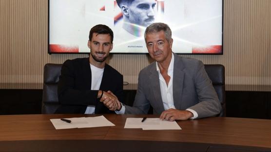 Atletico Madrid, Alex Baena transferini duyurdu