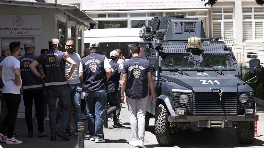 Karikatür provokatörleri tutuklandı