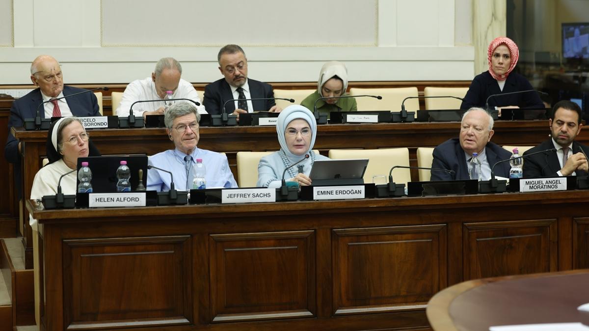 Emine Erdoan'dan Vatikan'da ''dnya beten byktr'' mesaj... Konumas byk alk ald