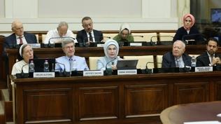 Emine Erdoğan'dan Vatikan'da 'dünya beşten büyüktür' mesajı