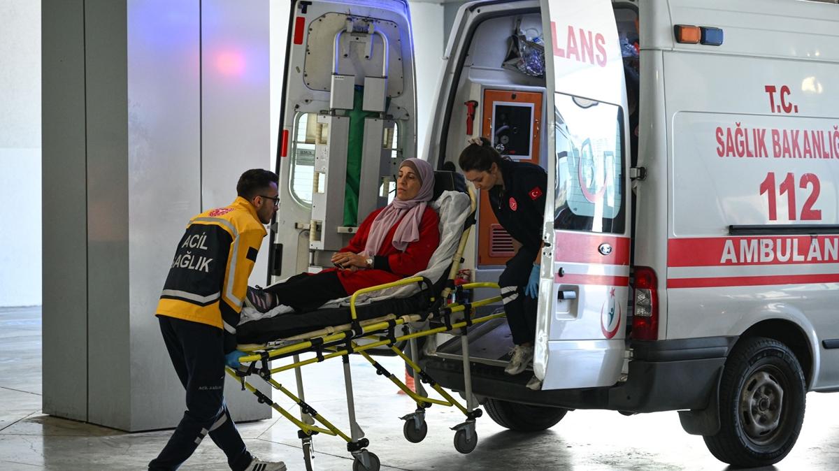 Gazze'ye yardım eli: Tedavi için Türkiye'ye getirildiler