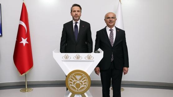 Bakan Bayraktar: Nfusumuzun yzde 85'i doal gaza eriim salam durumda