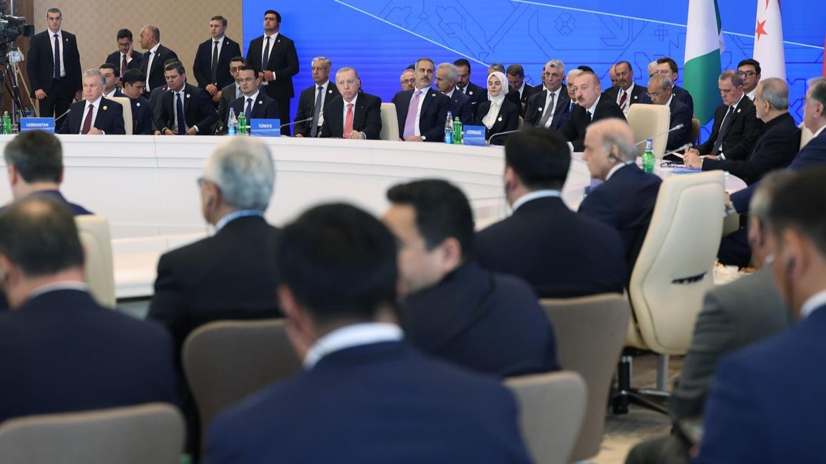 Başkan Erdoğan'dan Azerbaycan'da net mesaj: Filistin davasını terk etmeyiz