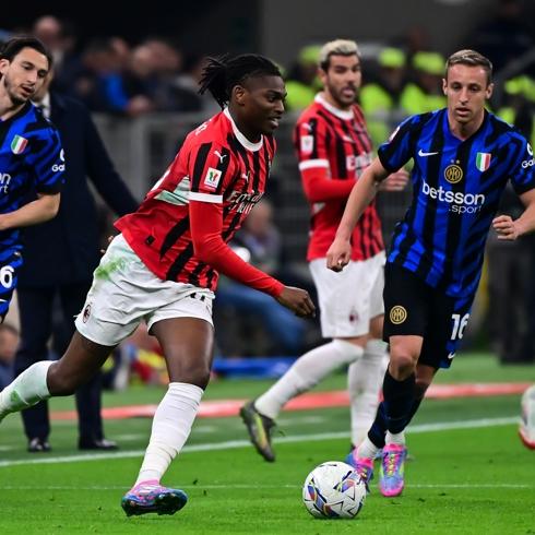 Bayern Münih açıklama yaptı! Rafael Leao için karar verildi