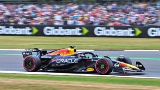 Büyük Britanya GP'sinde pole pozisyonu Max Verstappen'in oldu
