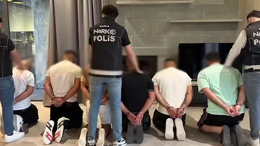 20 kişi kıskıvrak yakalandı