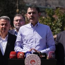 Bakan Kurum: İzmir ve Bilecik'te 415 ev ve işyeri hasar aldı