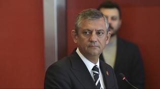 TÜBAF'tan Özgür Özel'e sert tepki: Gazetecilere yönelik bu saldırı kabul edilemez