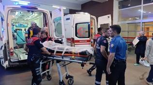 Adıyaman'da motosikletli ekip kaza yaptı: 2 polis yaralı