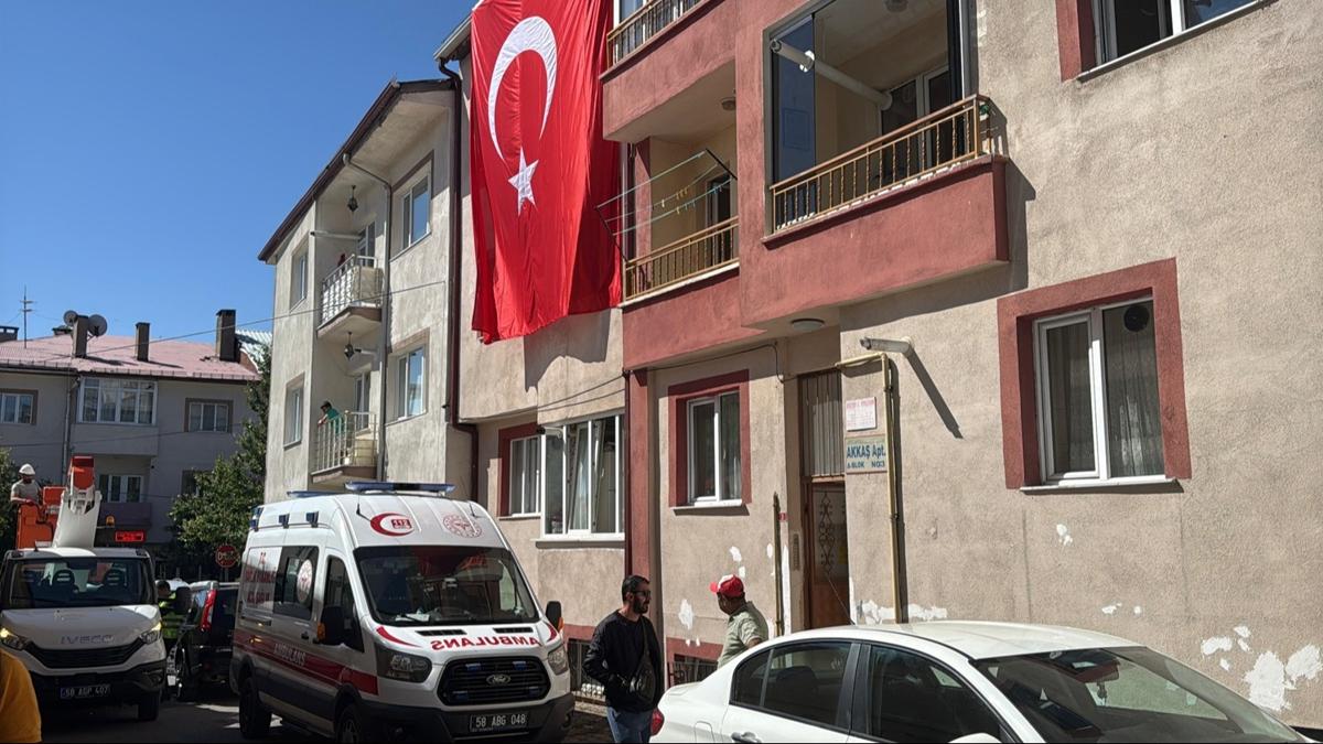 ehit Uzman avu mit zm'n Sivas'taki ailesine ehadet haberi verildi
