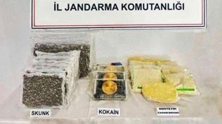 4 ilde zehir tacirlerine darbe: 100 milyonluk uyuşturucu yakalandı