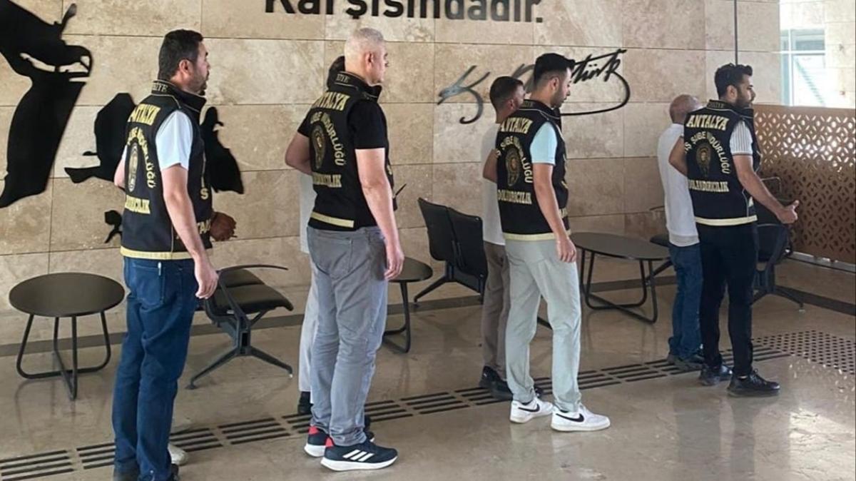 Antalya'da gayrimenkul dolandrclar tutukland
