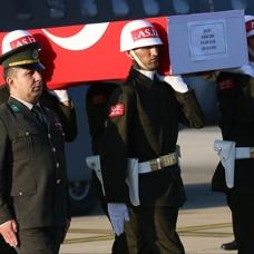 https://www.star.com.tr/yazar/12-vatan-evladi-son-sehitlerimiz-olsun-yazi-1952564/
