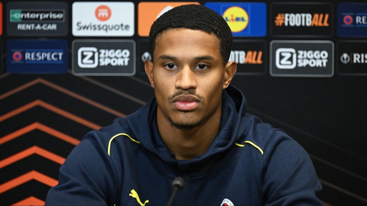 Fenerbahe'den resmi aklama! Jayden Oosterwolde'nin szlemesi uzatld