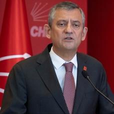 “Ajitatör Özgür Özel”